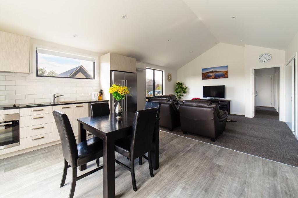 Nv Homes Queenstown Bagian luar foto